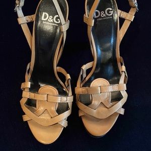 ❤ Heeled Sandals by D&G (Dolce & Gabbana)!  Size 40 (~9.5/10 US per Poshmark)